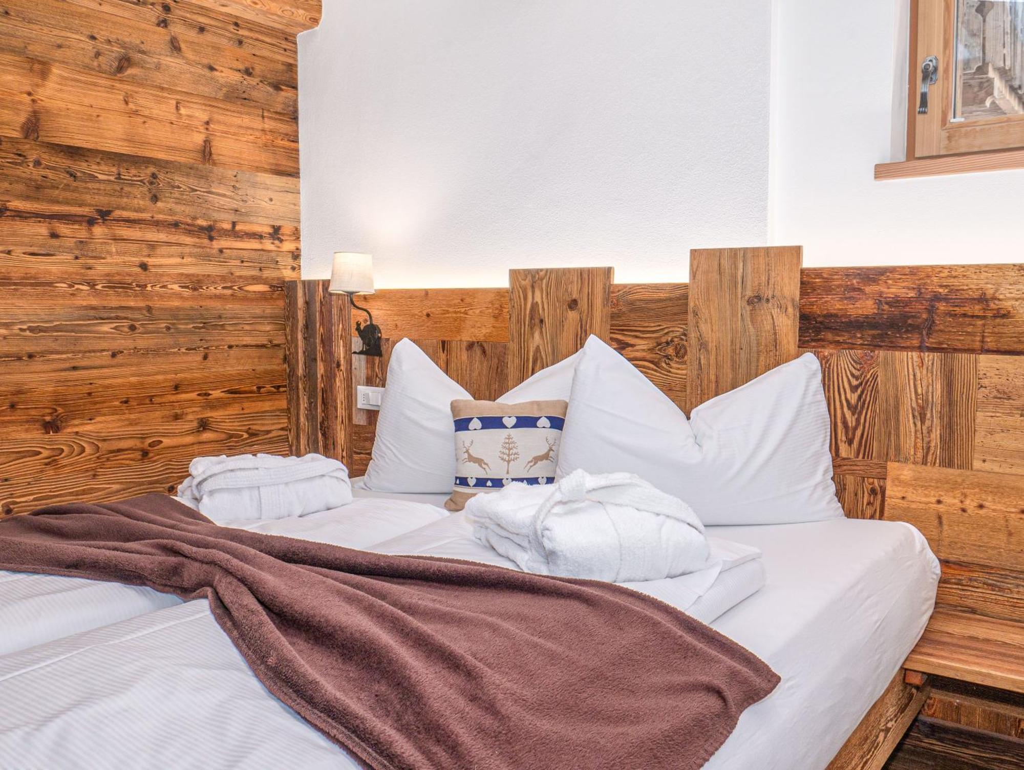 Alpine Mountain Chalet Сан Вигилио ди Маребе Екстериор снимка