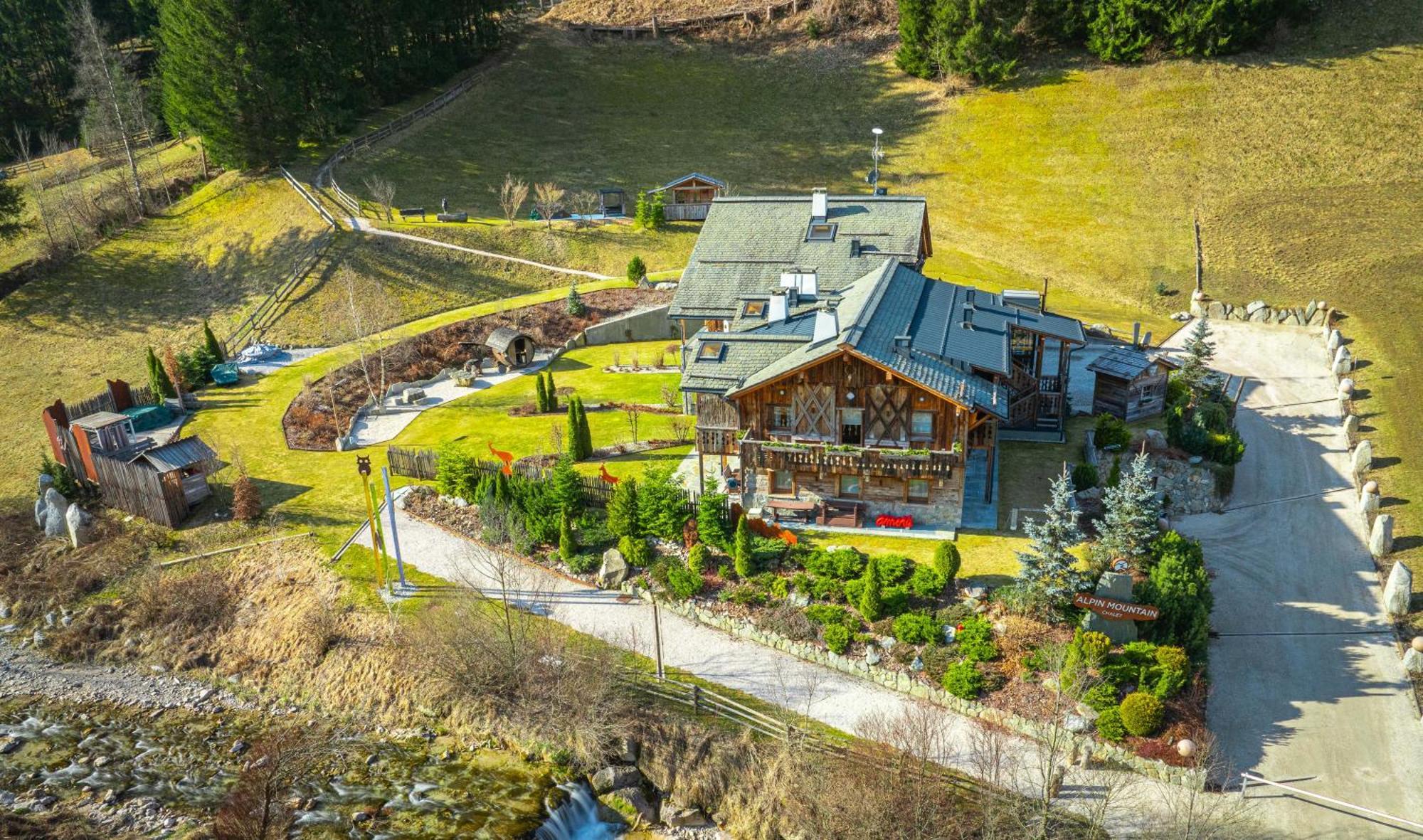 Alpine Mountain Chalet Сан Вигилио ди Маребе Екстериор снимка