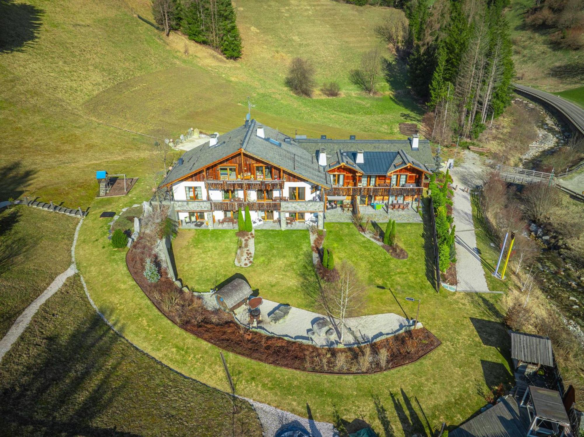 Alpine Mountain Chalet Сан Вигилио ди Маребе Екстериор снимка